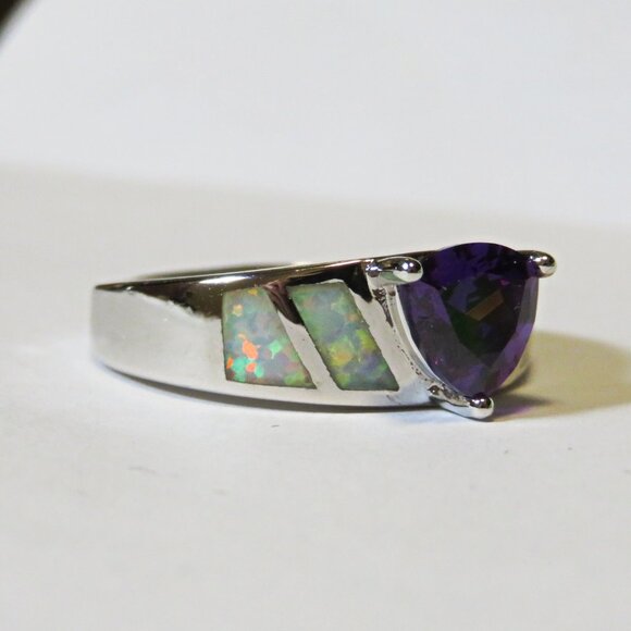 Silver Ring Size 7 White Lab Fire Opal Inlay 6mm * 6mm Amethyst New Old Stock - Picture 8 of 10